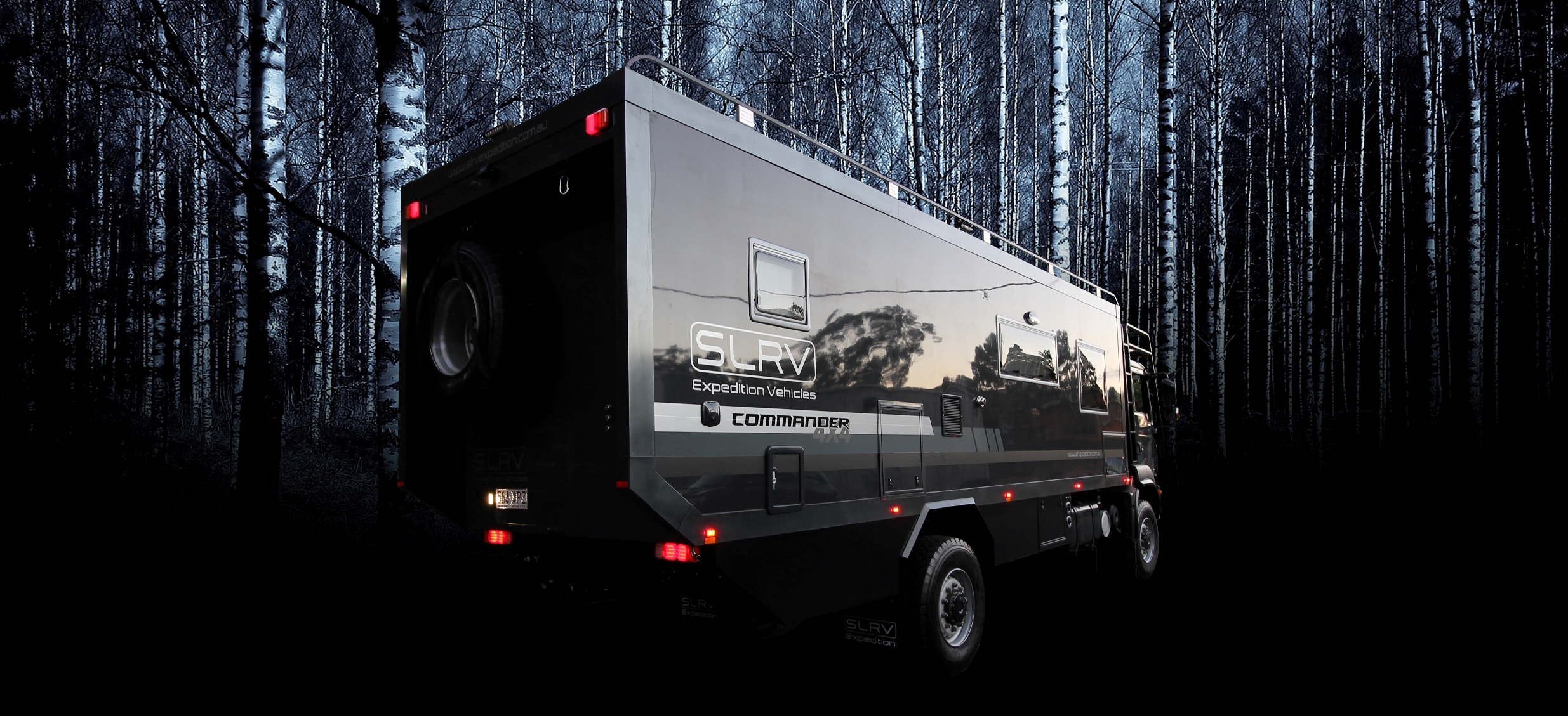 custom Commander | SLRV Expedition Vehicles