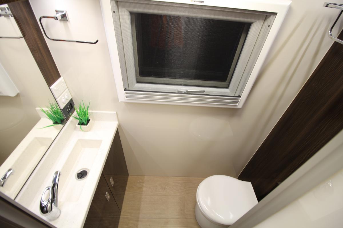 Double Glazed recessed Glass Windows